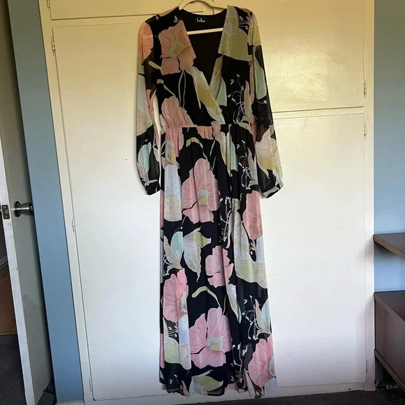 Lulus Wondrous Water Lilies Maxi Dress black floral print High Slit Size Large - Picture 1 of 11